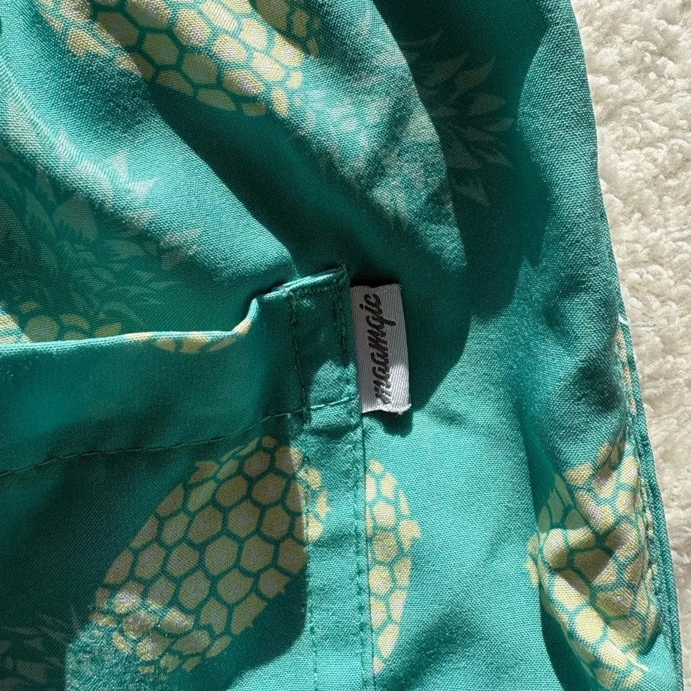 Maamgic stylish teal